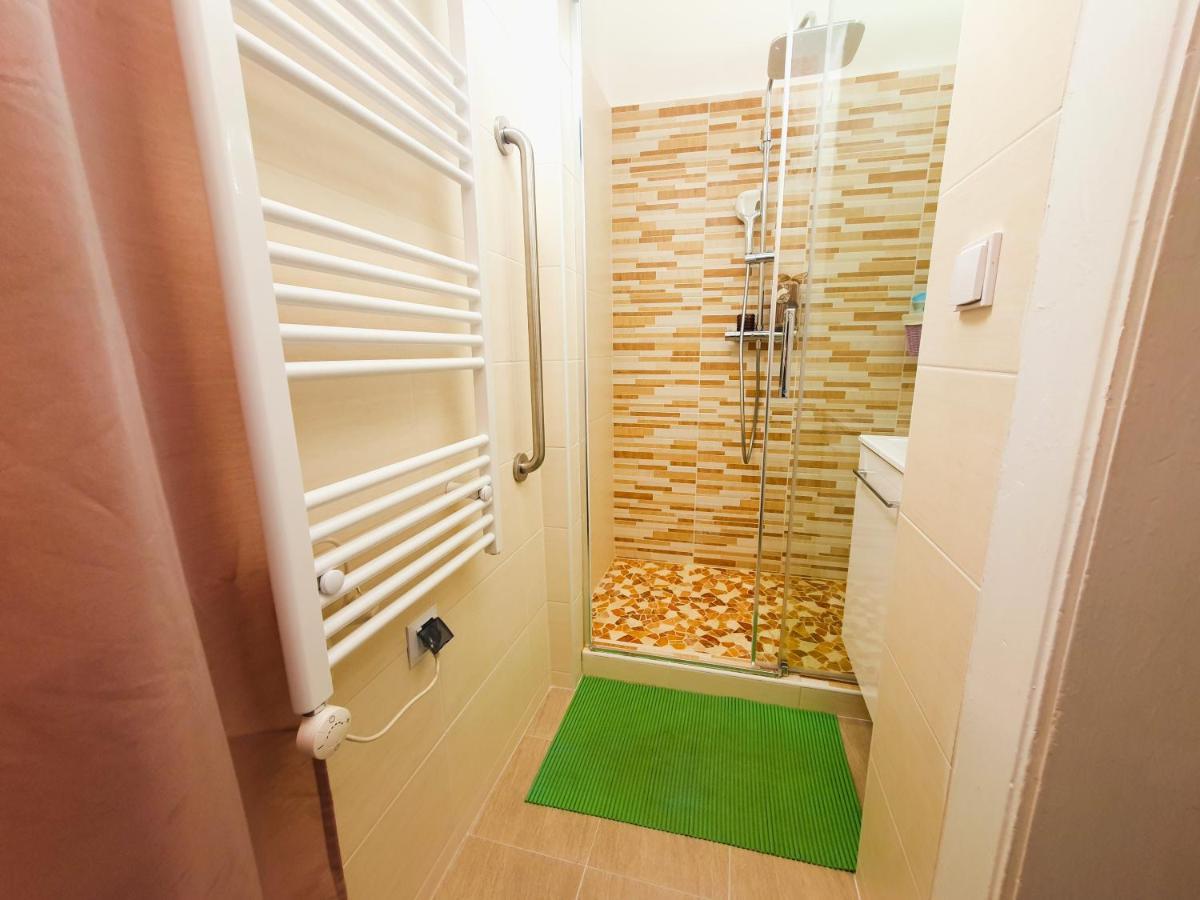 Apartment In The Center Of Praha Eksteriør bilde