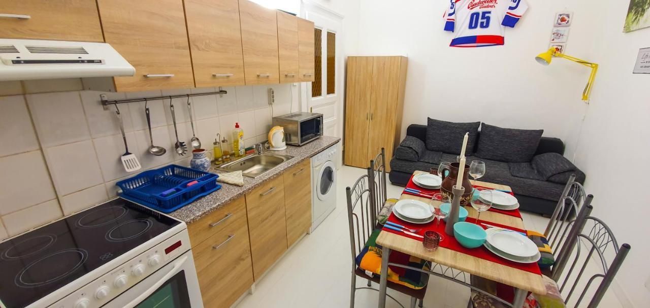 Apartment In The Center Of Praha Eksteriør bilde